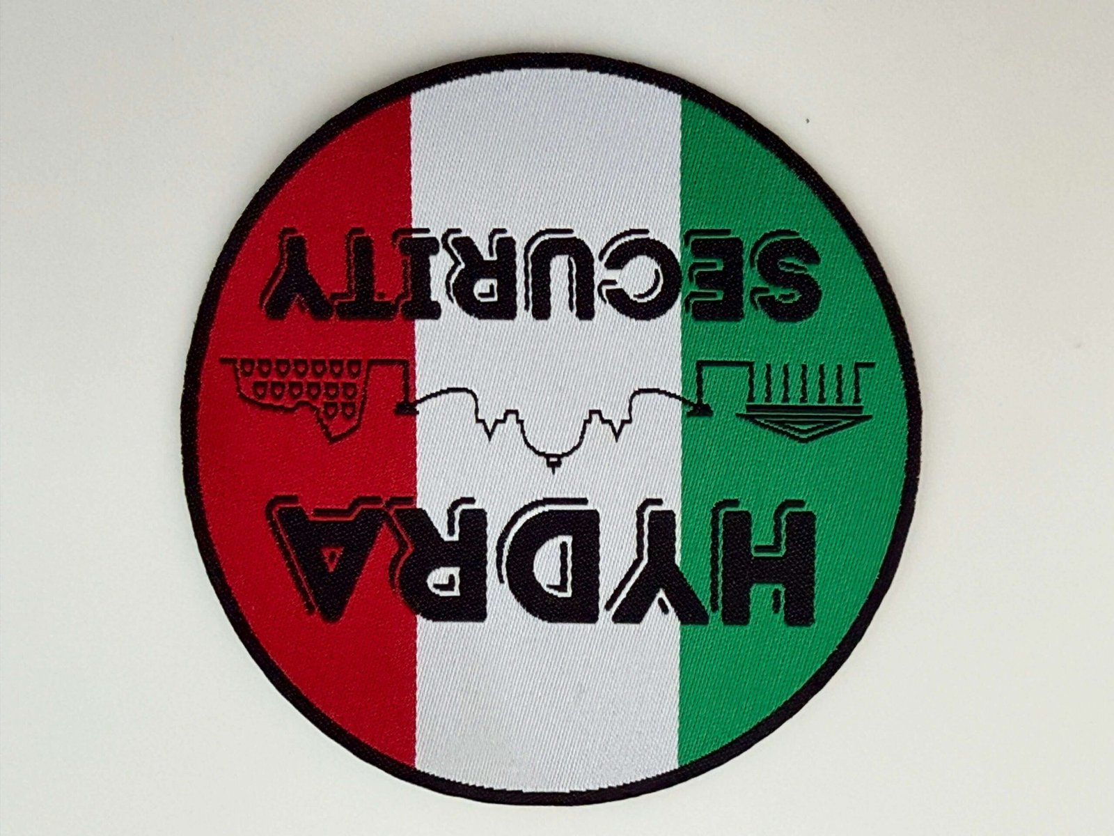 Patch HD personalizzate in tessuto Jacquard per aziende e associazioni di Brescia